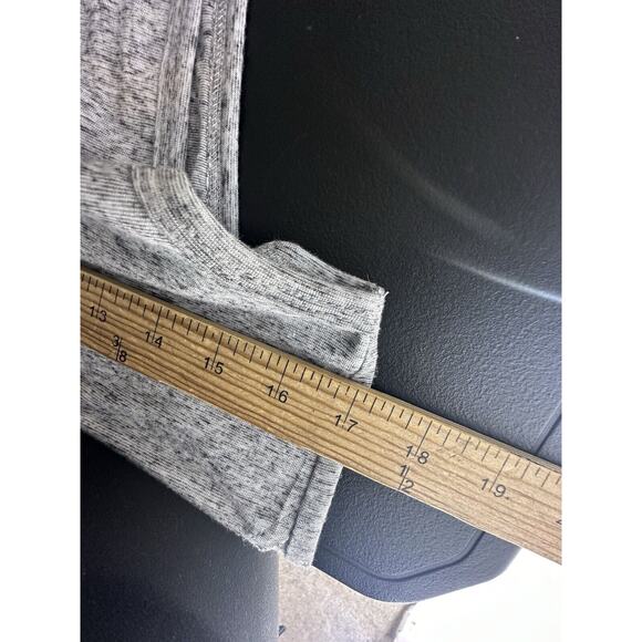 Athleta XXS Women Heather Gray Crossover Getaway Workout Layered Tank Top 12-24 - Picture 6 of 9